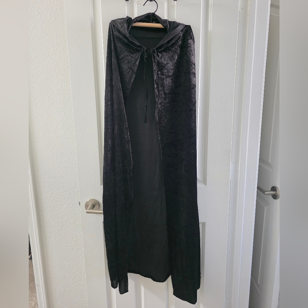 Black Hooded Velvet Cape